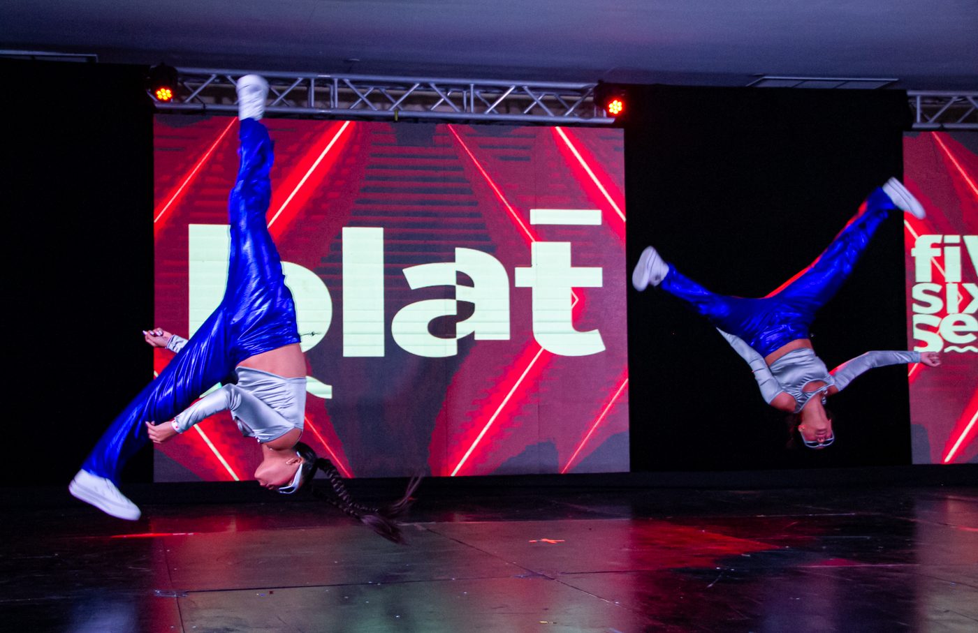 Bailarines BLAT